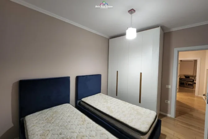 Tirane, jepet me qera apartament 2+1 Kati 6, 114 m² 780 € (kompleksi arlis)