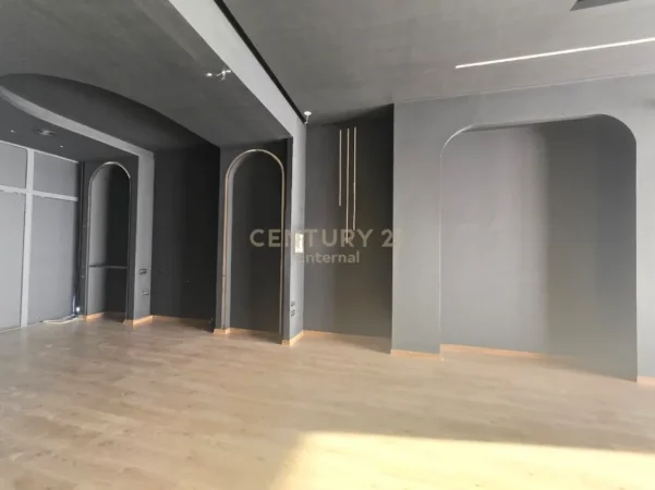 Tirane, shitet Kati 0, 120 m² (astir)