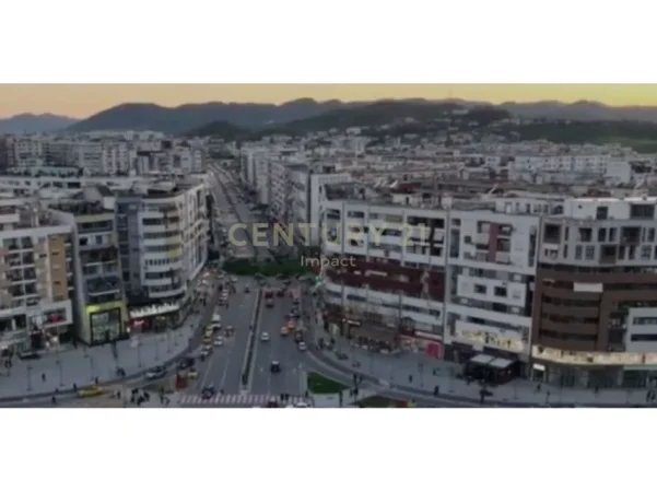 Tirane, shitet Kati 0, 330 m² (astir)