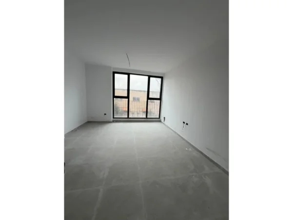 Tirane, shes apartament 1+1+Aneks+Ballkon Kati 8, 59 m² 100.300 € 
