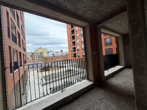 Tirane, shes apartament 2+1+Aneks+Ballkon Kati 1, 108 m² 177.800 € 