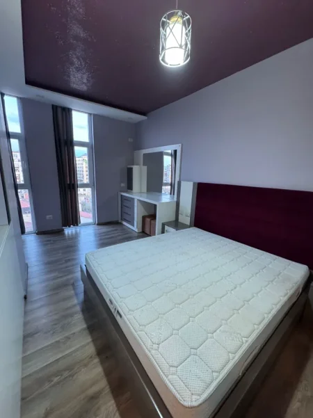 Tirane, jepet me qera apartament 2+1+Aneks+Ballkon Kati 6, 100 m² 500 € (TEK RRETHI)