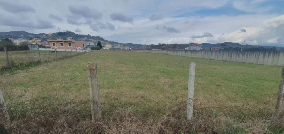 Tirane, shes truall , 10.000 m² (vore)