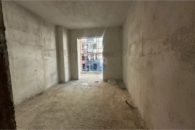 Tirane, shitet apartament , 110 m² 121.501 € 