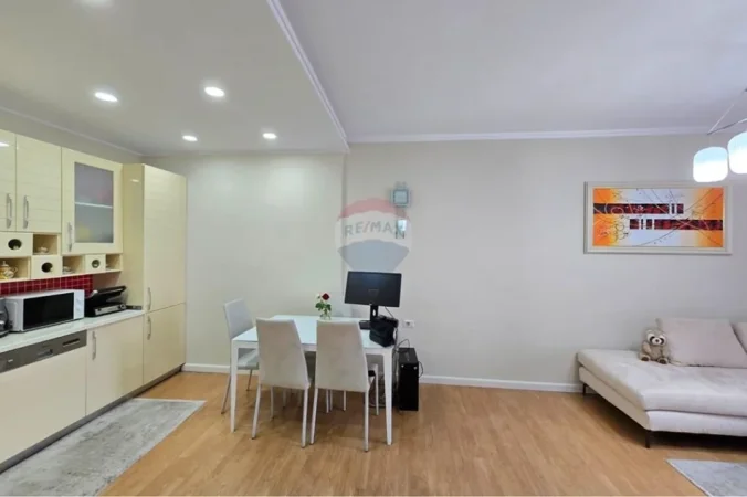 Tirane, shitet apartament , 110 m² 360.001 € 