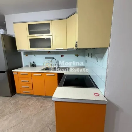 Tirane, jepet me qera apartament 2+1 Kati 7, 85 m² 450 € (5 Maji)