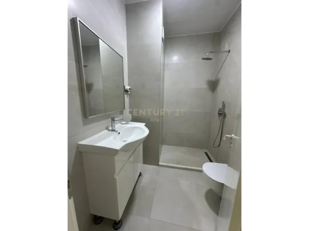 Tirane, shes apartament 2+1 Kati 7, 120 m² 250.000 € (Shkolla Mihal Grameno)