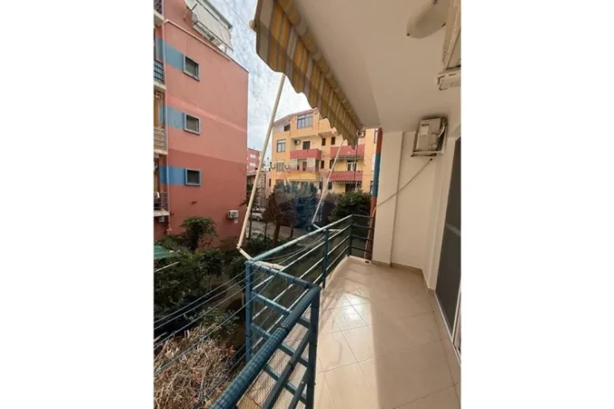 Durres, shitet apartament 1+1+Ballkon Kati 1, 73 m² 115.000 € (Mali I Robit)
