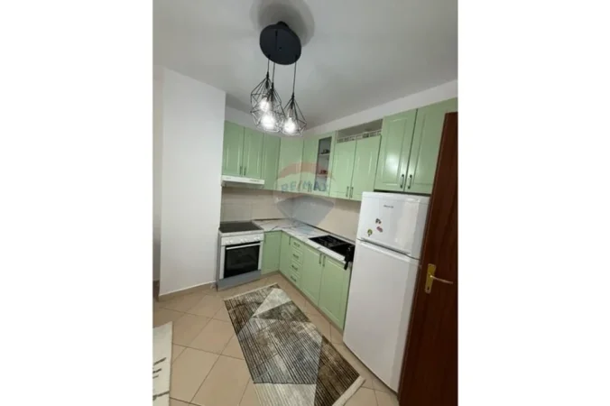 Durres, shitet apartament 1+1+Ballkon Kati 1, 73 m² 115.000 € (Mali I Robit)