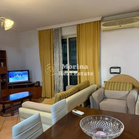 Tirane, jepet me qera apartament 2+1+Ballkon Kati 2, 120 m² 550 € (Shkolla e Baletit)