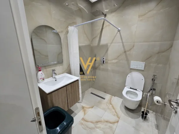 Tirane, shitet apartament 2+1+Ballkon Kati 2, 120 m² 210.000 € (KOPSHTI BOTANIK)