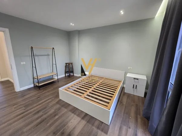 Tirane, shitet apartament 2+1+Ballkon Kati 2, 120 m² 210.000 € (KOPSHTI BOTANIK)