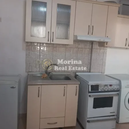 Tirane, jepet me qera garsonier Kati 2, 25 m² 220 € (Qytet Studenti)