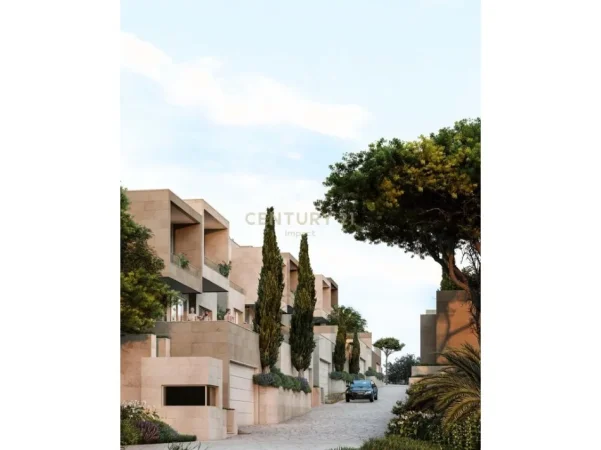 Vlore, shes Vile 5+1 Kati 2, 315 m²  (Jale)