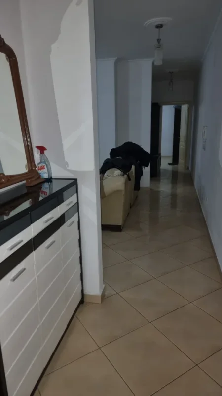 Shitet apartament 2+1, 111 m² ,157.000 € ne Astir, te rrethi