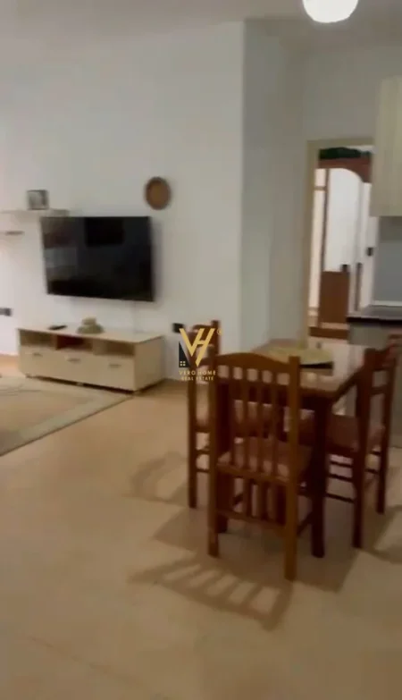 Tirane, jepet me qera apartament 2+1+Ballkon Kati 3, 105 m² 520 € (FABRIKA E MIELLIT)