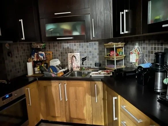 Tirane, jepet me qera apartament 2+1+Ballkon Kati 7, 117 m² 500 € (ASTIR)