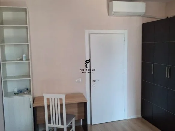 Tirane, jepet me qera apartament 2+1+Ballkon Kati 4, 110 m² 700 € (FUSHA E AVIACIONIT)