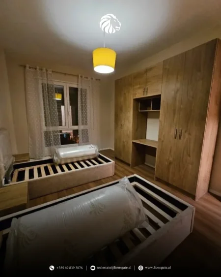 Tirane, jap me qera apartament 2+1+Aneks+Ballkon , 600 € 