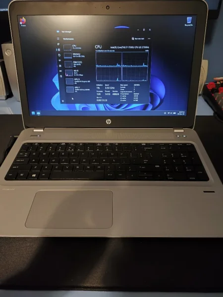 Tirane, shes Laptop HP Probook 450 G4 i7 + 16gb