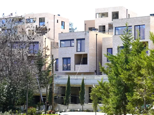 Tirane, shitet Vile 3 Katshe Kati 0, 169 m² 419.378 € (Rruga Panorama e Liqenit)