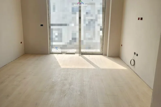 Tirane, jepet me qera zyre Kati 7, 86 m² 835 € (prane Kika 2)