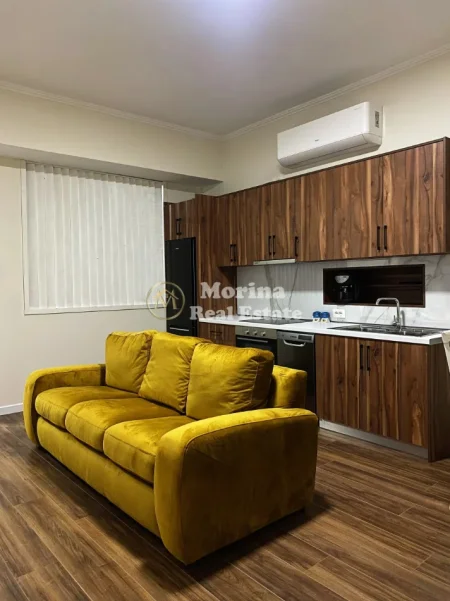 Tirane, jepet me qera apartament 2+1 Kati 1, 90 m² 850 € (Kopshti Zoologjik)