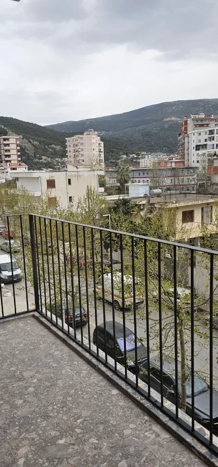 Vlore, jepet me qera apartament 2+1+Ballkon Kati 3, 550 € 