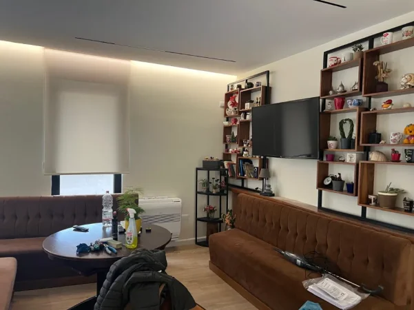 Tirane, jepet me qera apartament 2+1 Kati 4, 120 m² 800 € (Rruga Siri Kodra)