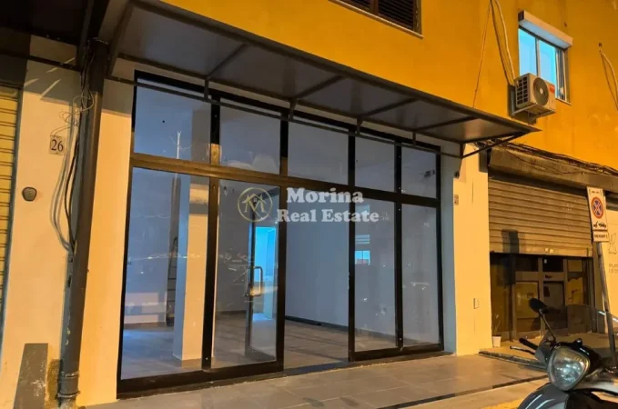 Tirane, jepet me qera ambjent biznesi Kati 0, 32 m² 450 € (Blloku)