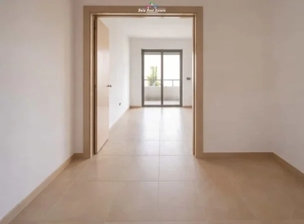 Tirane, shes apartament 1+1+Ballkon Kati 2, 85 m² 130.000 € (fresku)