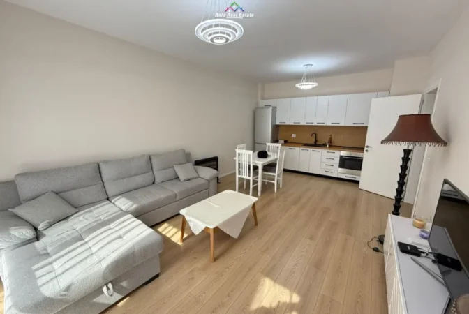 Tirane, jepet me qera apartament 2+1 Kati 4, 107 m² 700 € (Rruga Dafinave)