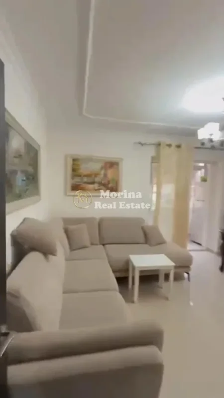 Tirane, jepet me qera apartament 3+1 Kati 2, 86 m² 900 € (Pazari i Ri)