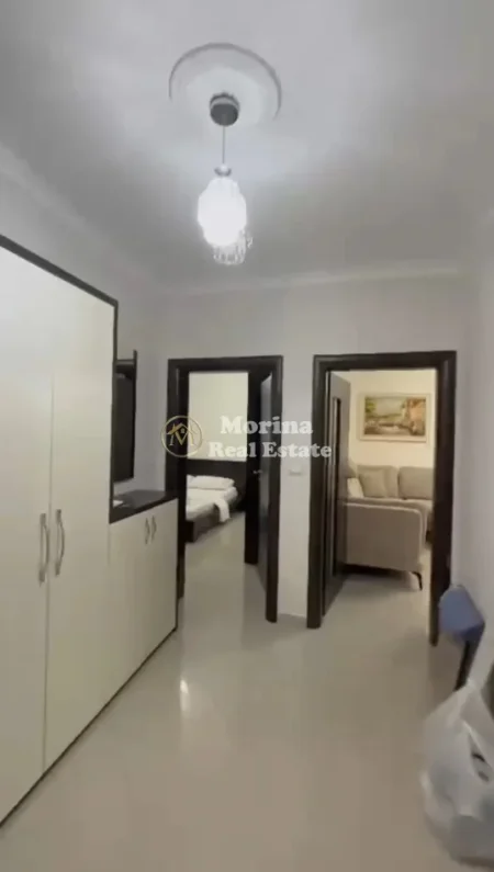 Tirane, jepet me qera apartament 3+1 Kati 2, 86 m² 900 € (Pazari i Ri)