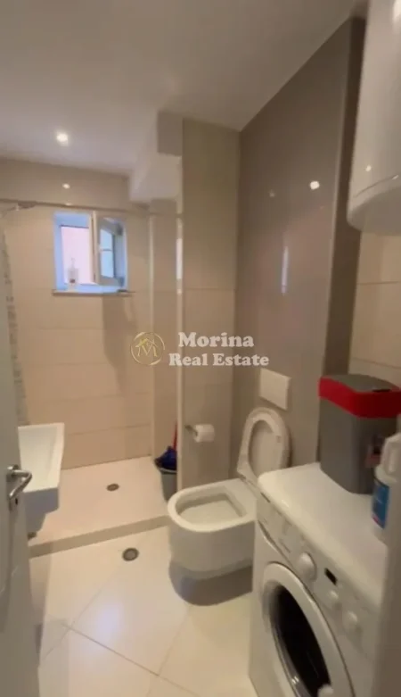 Tirane, jepet me qera apartament 2+1 Kati 2, 114 m² 1.000 € (Komuna e Parisit)