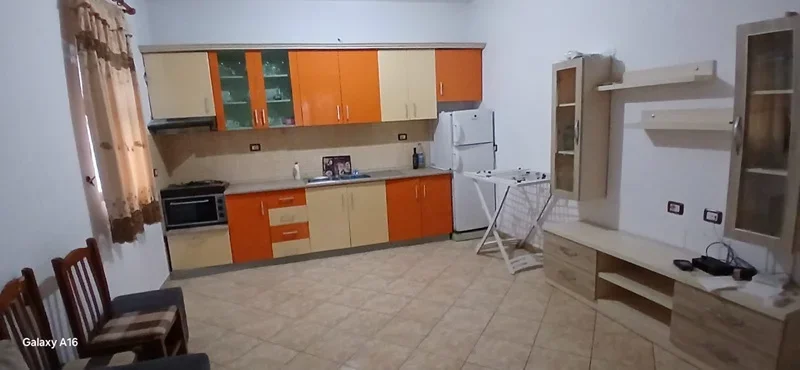 Tale, Lezhë shitet banesë private