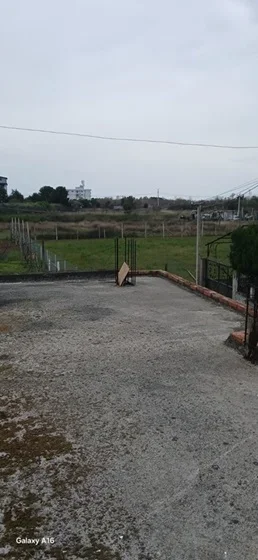 Tale, Lezhë shitet banesë private