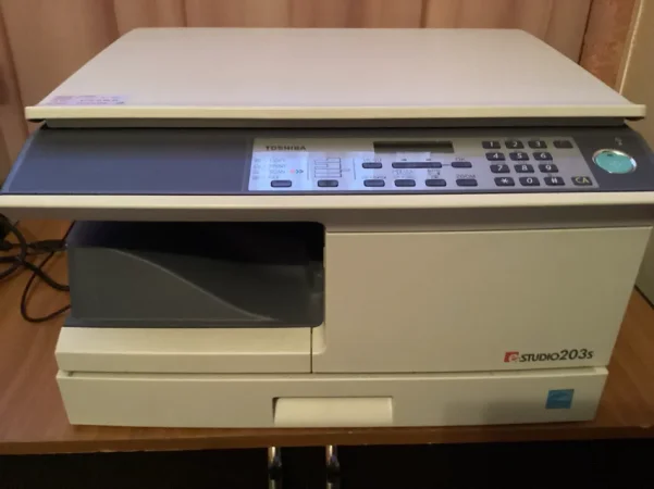 Fier, shes Shes Printer, skaner, Monitor, fshese me korrent