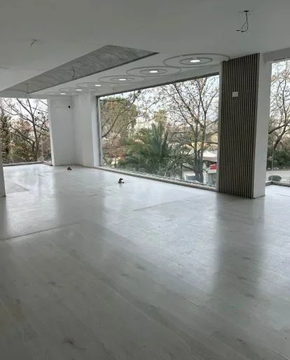 Tirane, jepet me qera ambjent biznesi Kati 1, 73 m² 1.000 € 