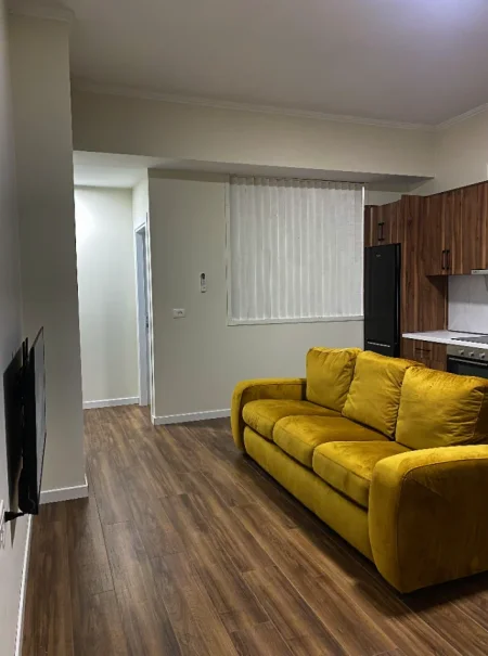 Tirane, jepet me qera apartament 2+1+Ballkon Kati 1, 90 m² 850 € (Kopshtit Zoologjik)