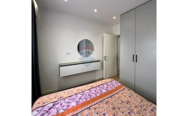 Tirane, jepet me qera apartament , 40 m² 490 € 