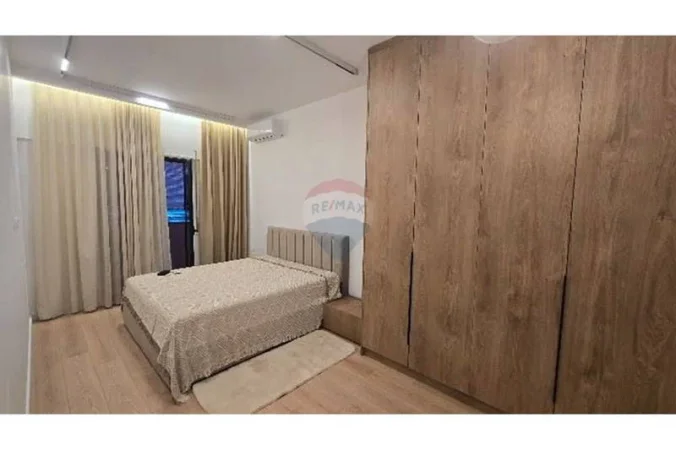 Tirane, jepet me qera apartament , 105 m² 1.500 € 