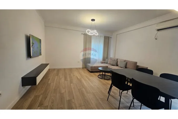 Tirane, jepet me qera apartament 2+1 , 86 m² 800 € (Kodra E Diellit 1)