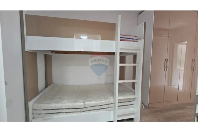 Tirane, jepet me qera apartament 2+1 , 86 m² 800 € (Kodra E Diellit 1)