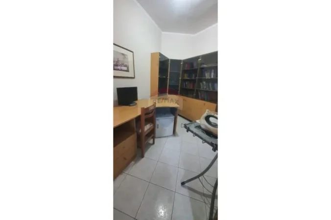 Tirane, jap me qera apartament , 100 m² 625 € 