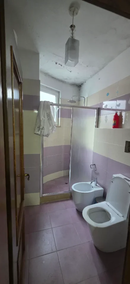 shitet apartament 2+1+Aneks+Ballkon Kati 3, 140 m² 250.000 € (Colombo 2)