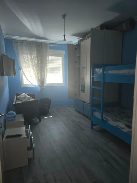 jepet me qera apartament 2+1+Aneks+Ballkon Kati 8, 97 m² 500 € (Kompleksi Fratari)