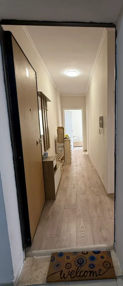 Tirane, jepet me qera apartament 1+1 Kati 3, 65 m² 500 € (Astir vila L)