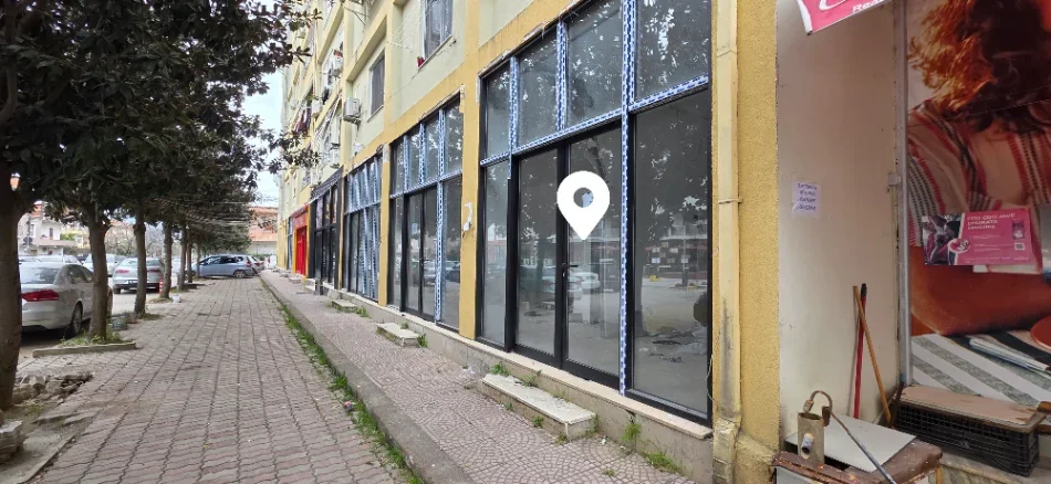 Tirane, shes ambjent biznesi Kati 0, 350 m² 800.000 € (Astir Vila L)