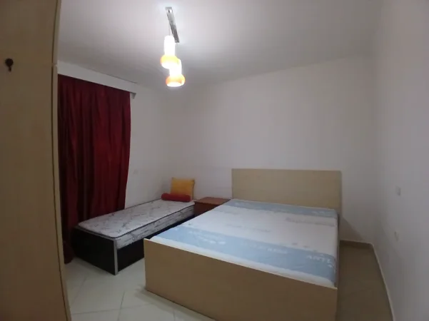 Shqiperi, jepet me qera apartament 1+1+Ballkon Kati 3, 67 m² 480 € (Rruga fortuzi)